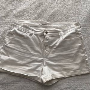 White Denim Mid Rise Old Navy Shorts